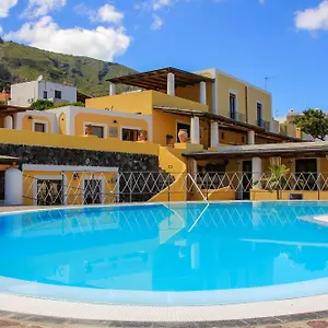 hotel-arcangelo-salina.sicilyhotelsitaly.net/